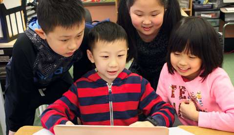 Students use the Try Engineering Together eMentorship platform.