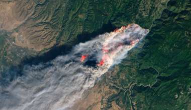 Satellite view of the wildfires in Paradise, CA - resize