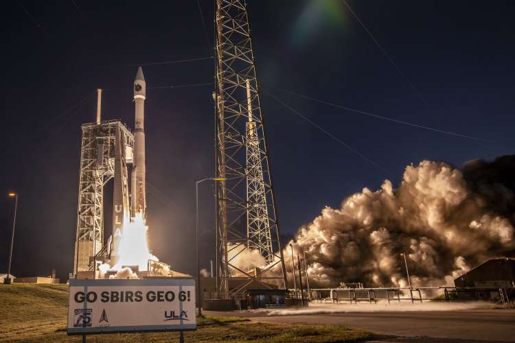 Atlas V Launch Delivers Sixth and Final SBIRS GEO Satellite to Orbit ...