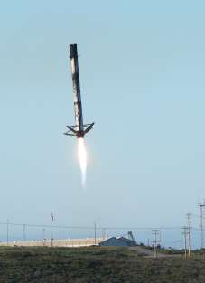 USSF-62 Falcon 9 Booster - DVIDS