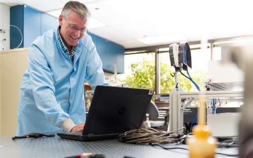 Dan Mabry tests software for the mobile visible beacon prior to delivery.
